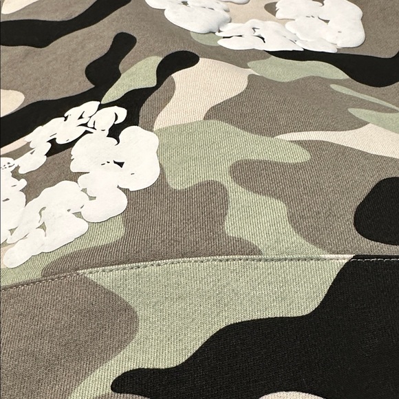 Denim Tears Camo Cotton Wreath All-Over Print Hoodie Size M - Picture 4 of 7